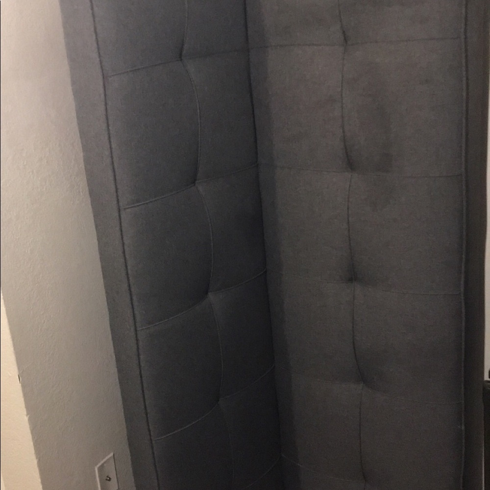 Convertible sofa - Picture 3 of 3
